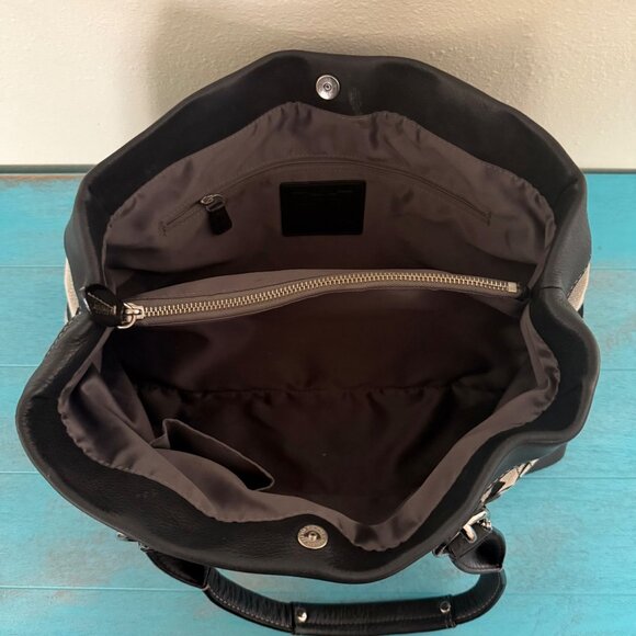 COACH Penelope Signature Navy & Gray Shoulder Bag 14422 - Picture 6 of 10